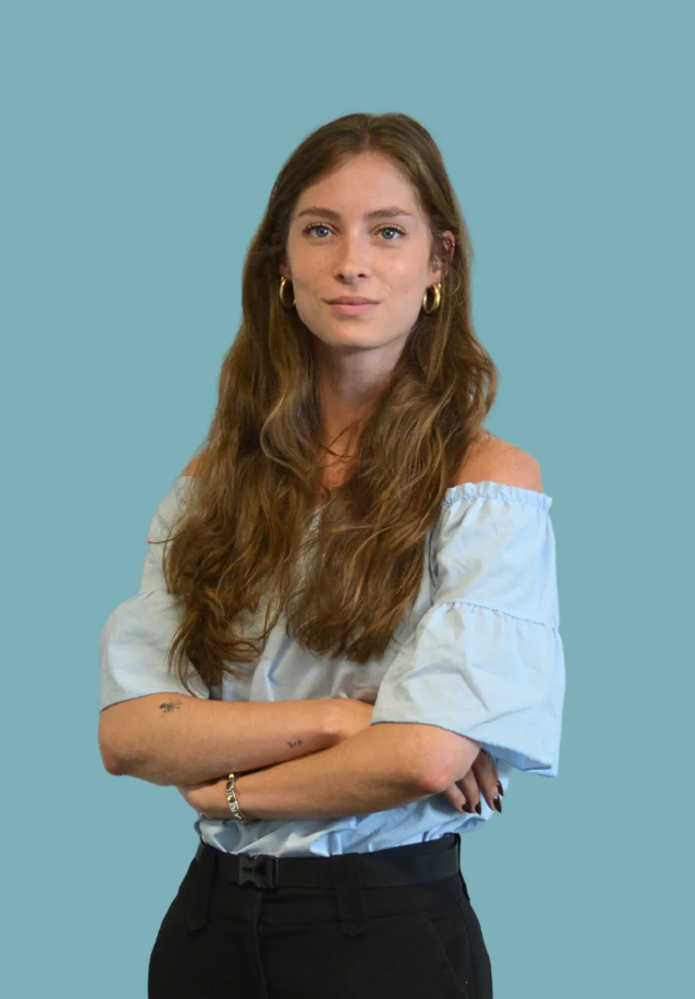 Leonie — Social Media